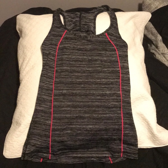 Active wear - Picture 1 of 1